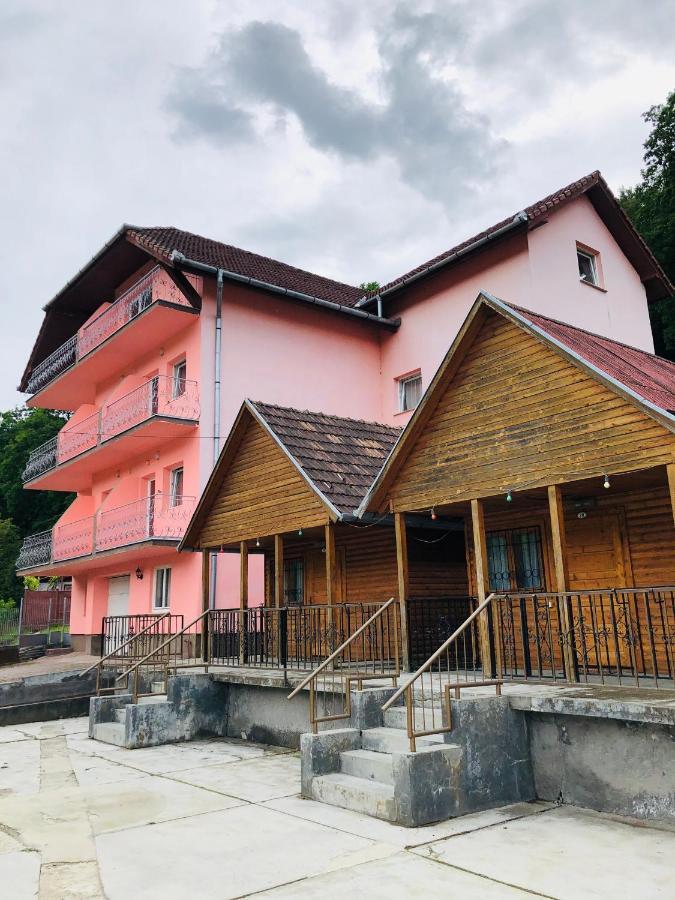 Hotel Poenita Сигишоара Екстериор снимка